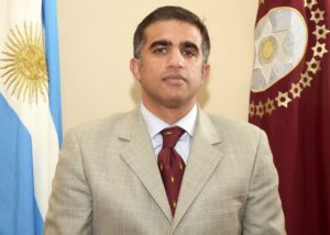 El falso opositor reaparece y ahora asumirá en la auditoría general de la provincia.