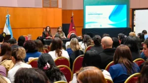 El ministerio de salud, realizó jornada sobre brotes e inundaciones